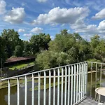Wohntraum Am Wasser Und Brückenhäusern I 3br I Flussblick I Zentral I Parkhaus I Helloyou X Bright
