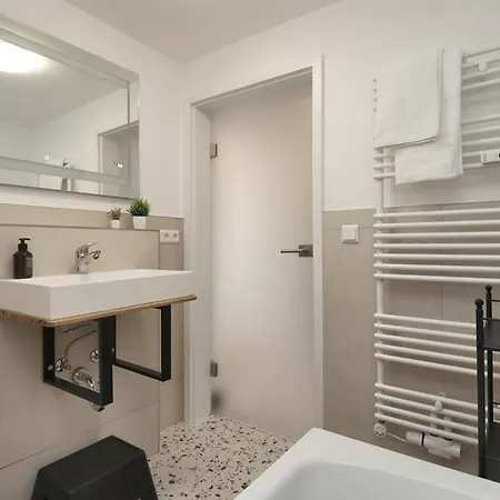 Apartament Wohntraum Am Wasser Und Brueckenhaeusern I 3Br I Flussblick I Zentral I Parkhaus I Helloyou Apartments X Bright