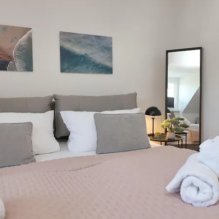 Apartmán Wohntraum Am Wasser Und Den Brueckenhaeusern I 3br I Flussblick I Zentral I Parkhaus I Helloyou X Bright Collection Bad Kreuznach