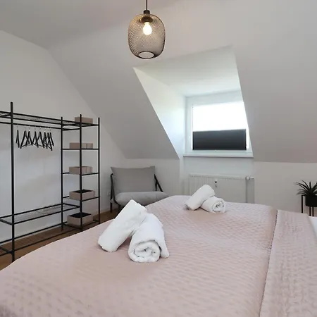 Wohntraum Am Wasser Und Brueckenhaeusern I 3br I Flussblick I Zentral I Parkhaus I Helloyou X Bright Appartement