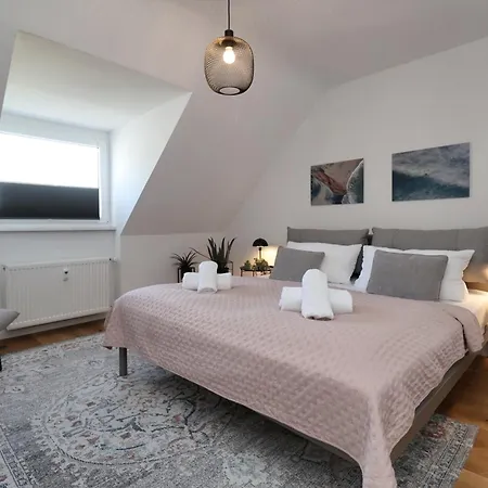 Apartmán Wohntraum Am Wasser Und Den Brueckenhaeusern I 3br I Flussblick I Zentral I Parkhaus I Helloyou X Bright Collection