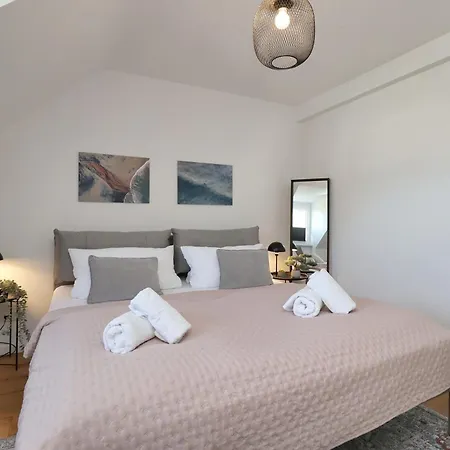 Apartament Wohntraum Am Wasser Und Brueckenhaeusern I 3Br I Flussblick I Zentral I Parkhaus I Helloyou Apartments X Bright Bad Kreuznach