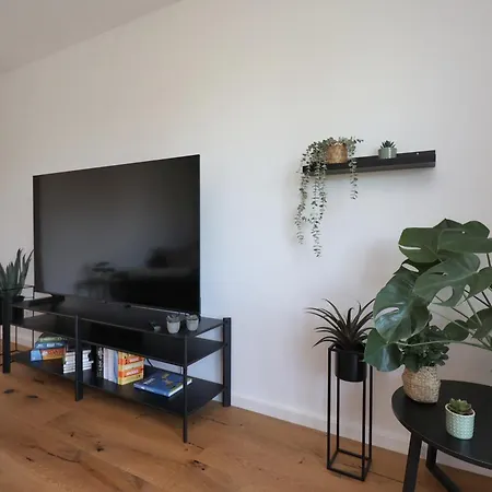 Apartament Wohntraum Am Wasser Und Brueckenhaeusern I 3Br I Flussblick I Zentral I Parkhaus I Helloyou Apartments X Bright Bad Kreuznach