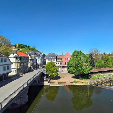 아파트 Helloyou I Wohntraum Am Wasser I Zentral I Parkplatz I Nahewein